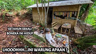 THIS WOMAN OPENS A STORE ALONE IN THE MIDDLE OF THE FOREST ON THE SACRED MOUNTAINS OF CILACAP, CE...