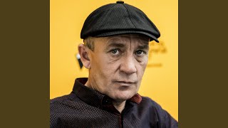 картинка: Дельфинёнок