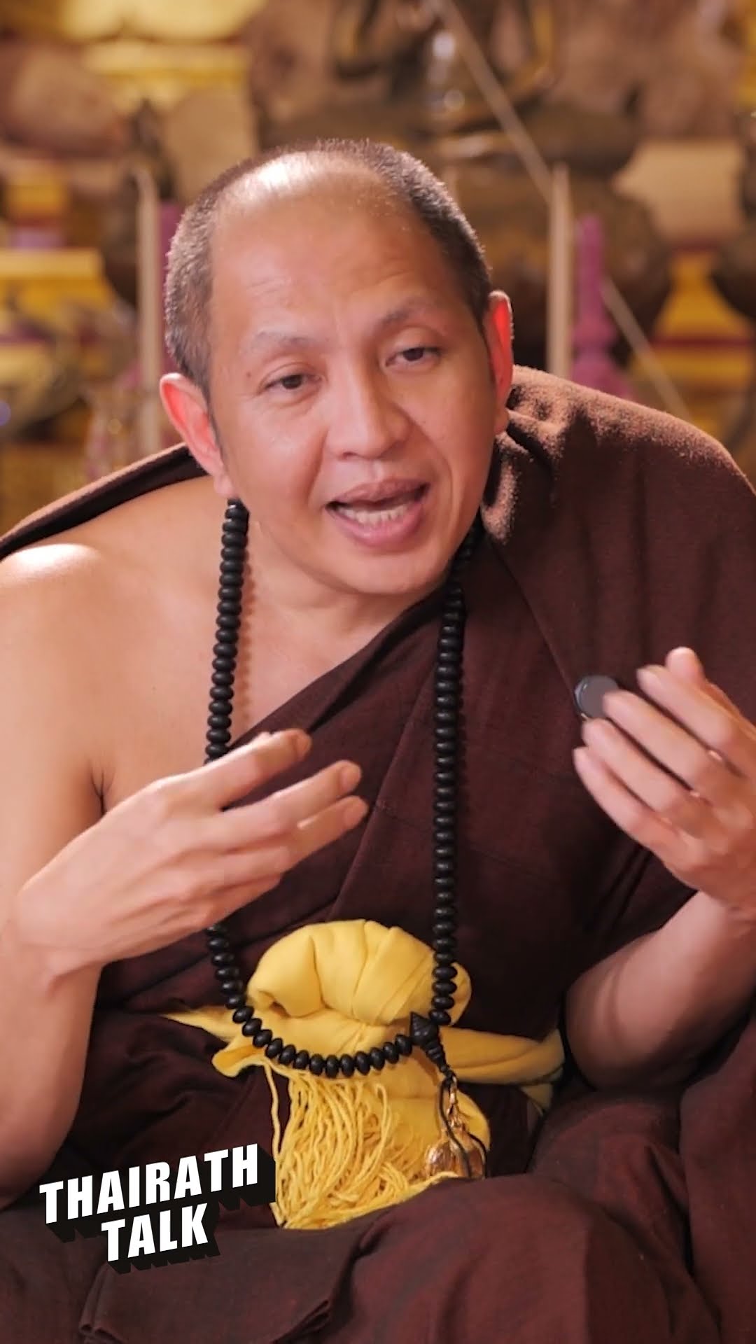ครูบาอริยชาติ ตอบชัด ทำไมคนดังอยากพบอยากเป็นลูกศิษย์