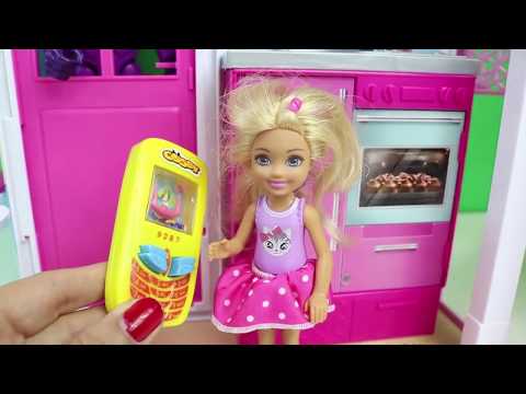 Barbie'nin Yeni Evi Chelsea Barbie Oyuncak Ev Barbie Türkçe Çizgi Filmleri