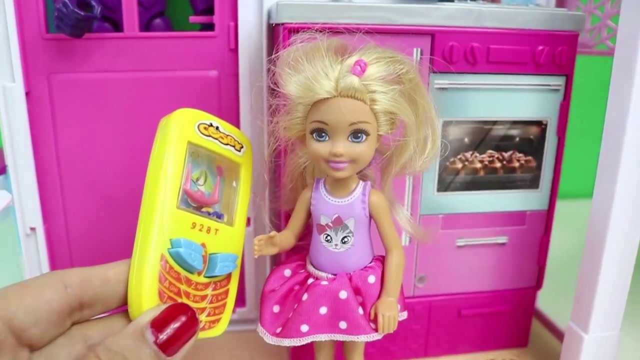 barbie nin yeni evi chelsea barbie oyuncak ev barbie turkce cizgi filmleri youtube