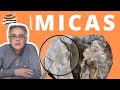 Identifier les micas dans une roche sur le terrain