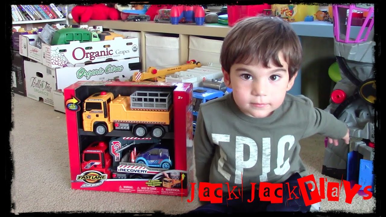 Toy truck UNBOXING play Fast Lane tow truck and lift JackJackPlays