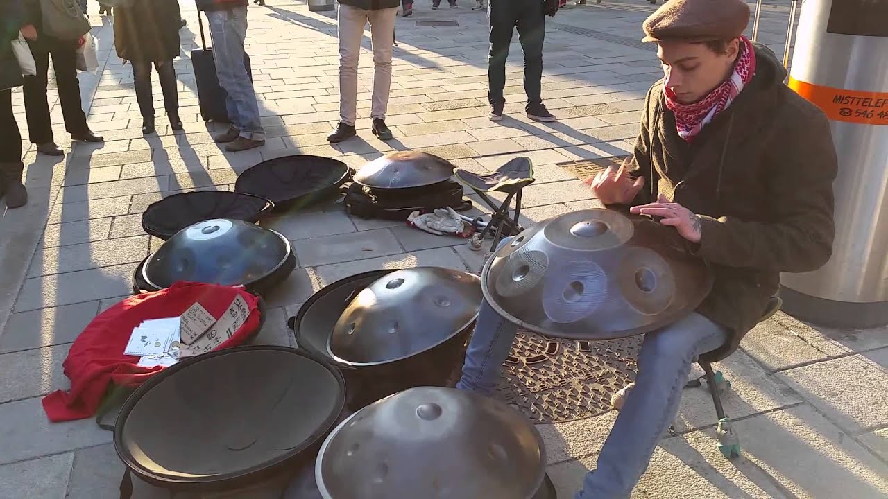 Marcel Hutter - busking in vienna with panhandler´s beat 1