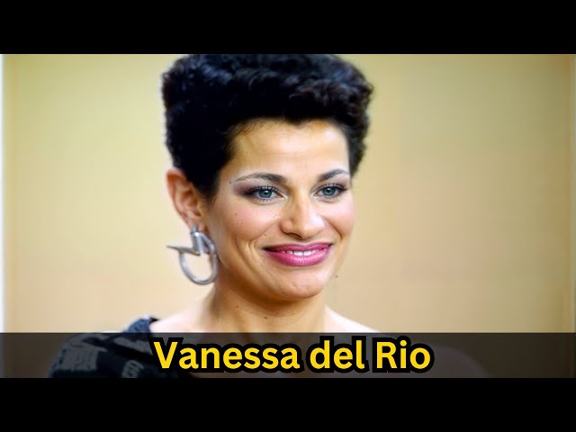 Сиськи бар байдаркашының GIF