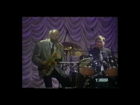 А.Козлов - "Воспоминание об Атлантиде" ("Арсенал" в ЦДЛ. 1995 г.) adlı videoyu YouTube'da izle