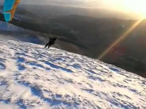 Paragliding at Bodesbeck above Moffat Water