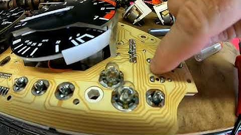 BMW e30 cluster repair