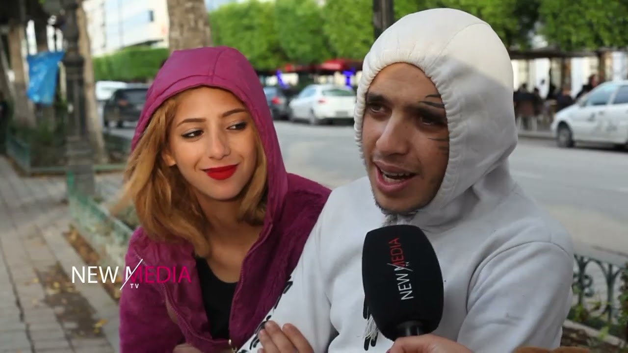 الدنيا غدرتنا  😒  نتمنى نحي الوشم ونلقى خدمة   SOS  كوبل متشردين في الشوارع .. ولدنا فكهولنا في