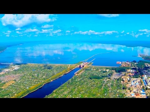 Город в голубом ожерелье / Аэросъемка, г.Чайковский