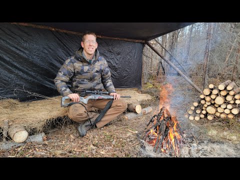 Bushcraft Camping with Coyotes & Hunting My Dinner 