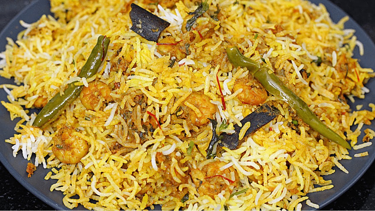 రొయ్యల ధమ్ బిరియాని ఇలా చెయ్యండి అందరు ఇష్టంగా కడుపునిండా తింటారు Prawns Dum Biriyani
