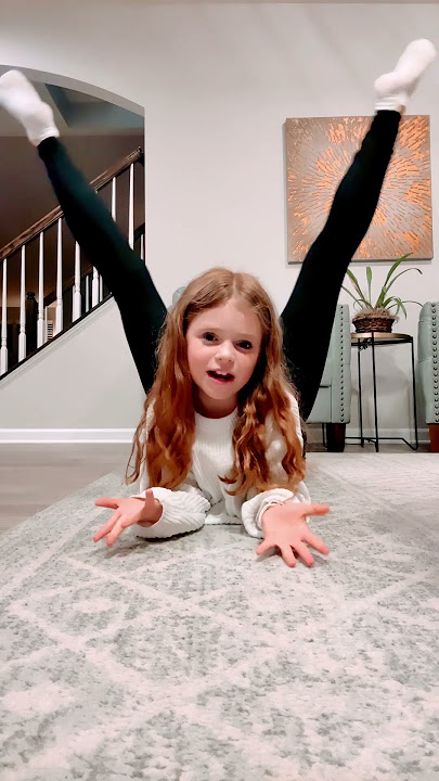 TWINNEM! 👯‍♀️ #trending #trend #shorts #fyp #funny #fun #lol #dance #cute #reels #memes #viralvideo