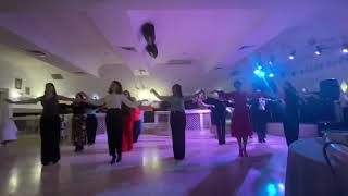 Девушки красиво танцуют под Маку Мажиеву 🕊 Абхазия , Сухум . Студия танца « Горянка » 🕊