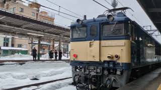 EF64-1030号機［長岡］が長岡駅を発車するシーン（上越カッター運転後の入庫）