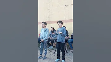 اروي لكم قصه للمصطفى بصوت جميل لادم وأحمد باقى الانشودة عندى على الصفحه 