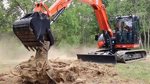 #853 LARGEST most POWERFUL Kubota Excavator KX 080 4