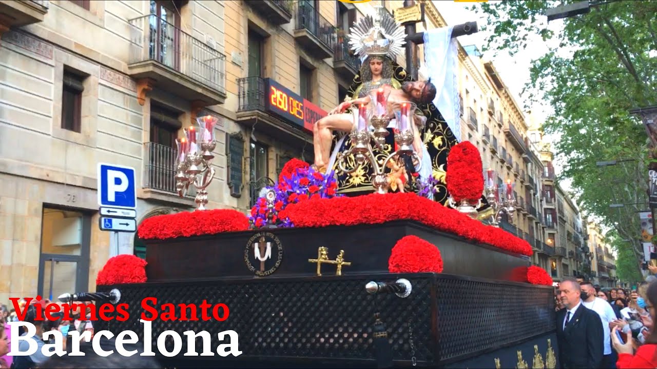 Procesión de Viernes Santo de Nuestra Señora de las Angustias 2022 en Barcelona