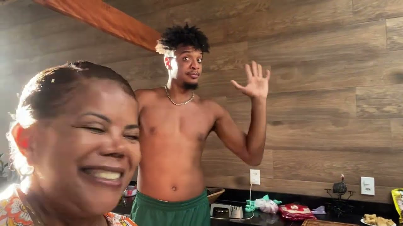 Quando todo mundo se junta… dá nisso! Churrasco, praia e caos 😂🔥