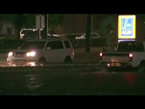 News In 90: Heavy Rain Causes Major Flooding - YouTube