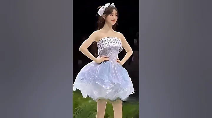 DRESS TO IMPRESS IN REAL LIFE LOOKS LIKE #roblox #dresstoimpress #dti