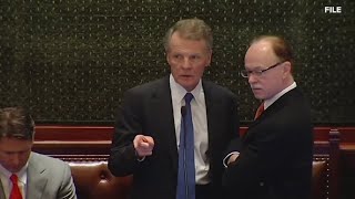 Former Illinois House Speaker asks Trump for pardon