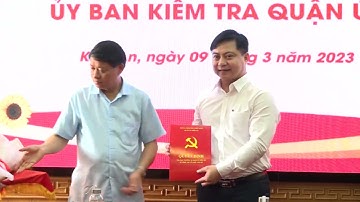 Công bố quyết định về công tác cán bộ Ủy ban Kiểm tra Quận ủy