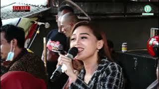 DESI PARASWATI-TEK SELANG LAKINE-NAELA NADA LIVE TERBARU DESA KANANGA DUSUN CICABE 26 MEI 2021