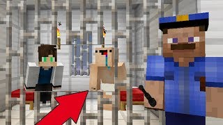 НУБ И ПРО ДЕЛАЮТ ПОБЕГ С ТЮРЬМЫ В МАЙНКРАФТЕ! МЕГА ЛОВУШКИ MINECRAFT ПОБЕГ #3