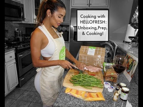 HelloFresh Review |  Unboxing, Prep, & Cooking!