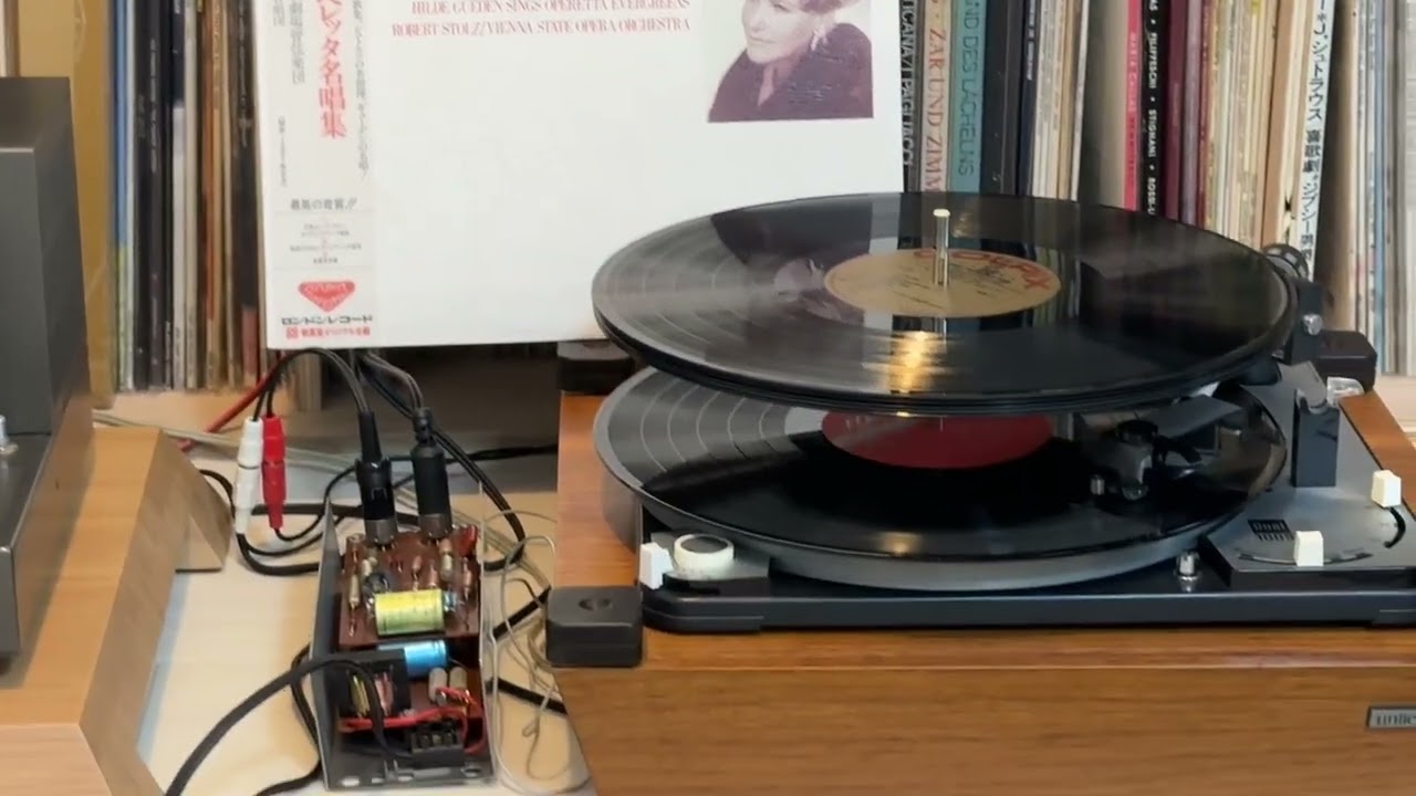 Audio Professor Inc. 6C33C-B Fox-Bat 真空管アンプのデモ /レコード