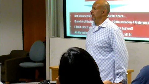 El profesor Phillip Archer