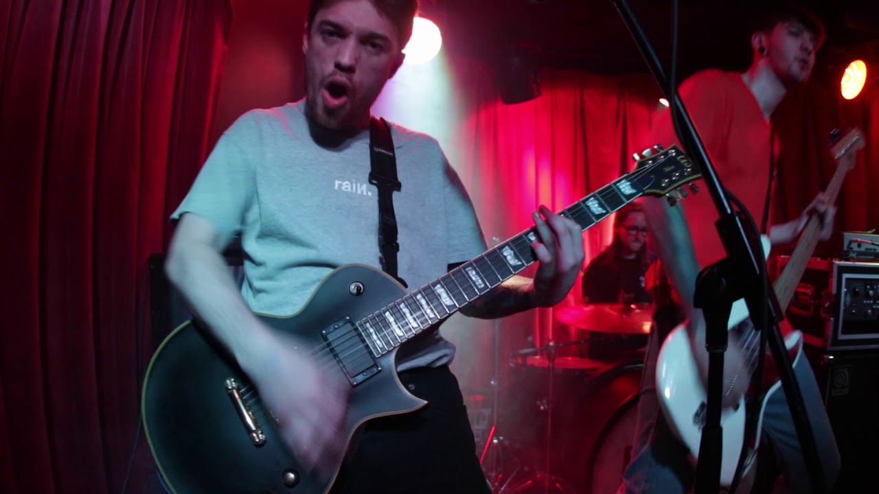 WSTR live @ Brighton Up Bar