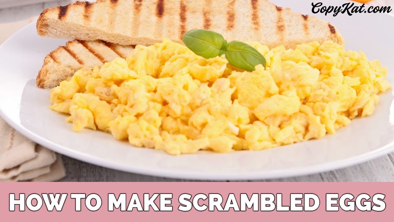 How to Microwave Scrambled Eggs, According to Cooking Pros