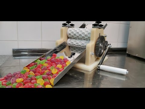 Машина для изготовления карамели "монпансье"