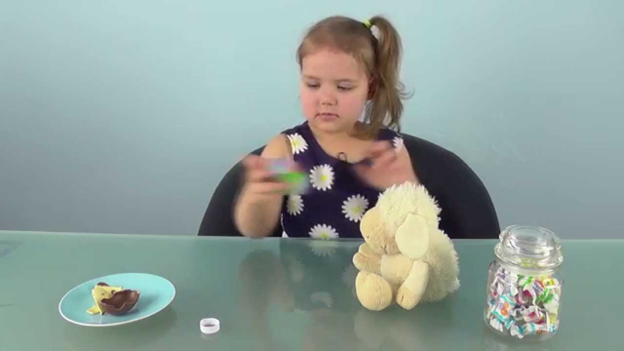 Kinder Surprise Eggs with Peppa pig. Свинка Пеппа яйца сюрпризы распаковка игрушки.