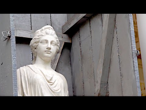 Флору отправили на зимовку