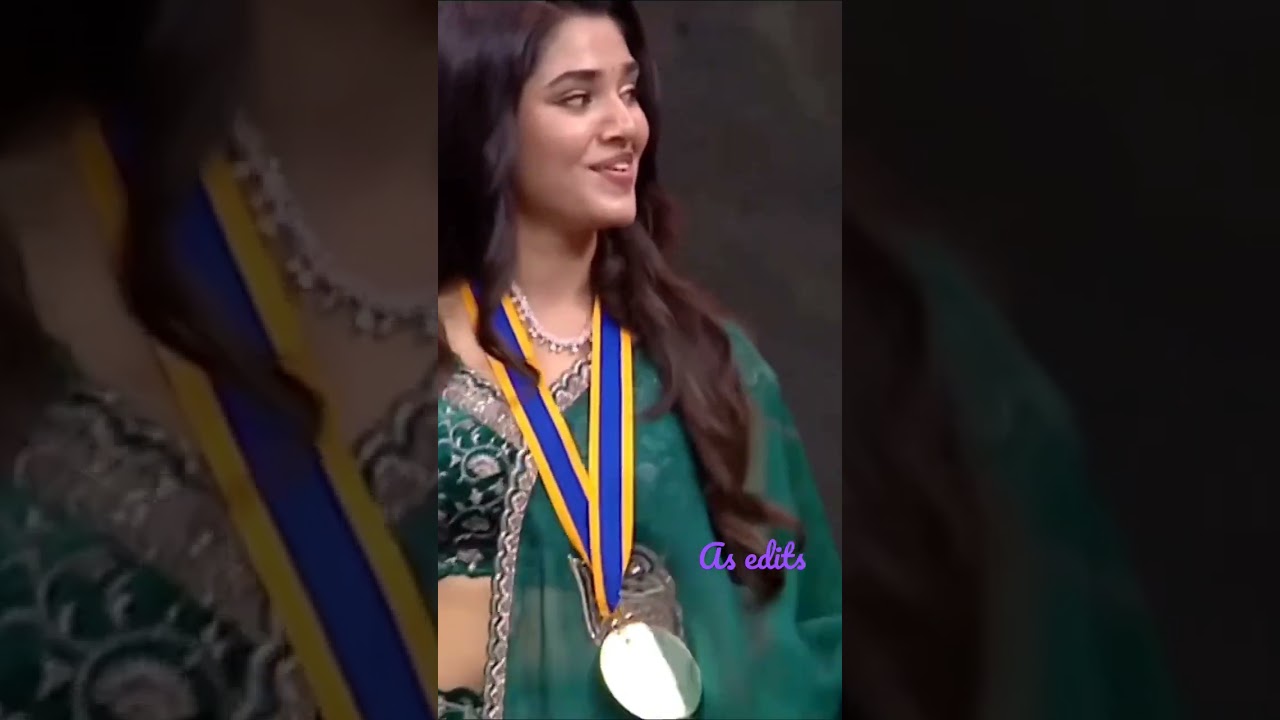 cute beautiful kriti shetty dance step bullet song the warrior movie 