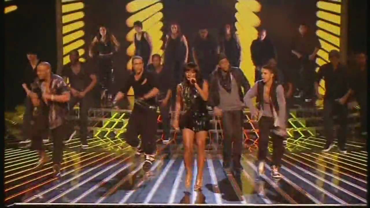 Alexandra Burke & JLS duet - X Factor Final 2009 - HD!