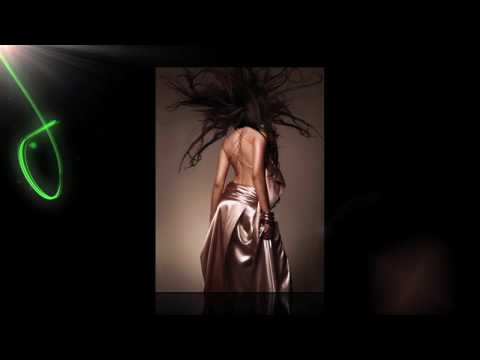 Graphis TV - Trapcode Particular Light Streak Example