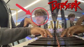 I played Guts' Theme (Berserk) on public piano at the LAX airport Resimi