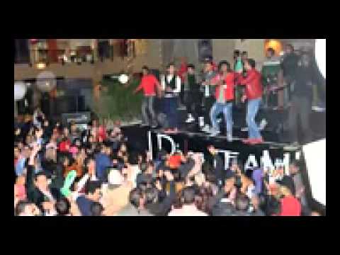 تحميل مهرجان اوكا و اورتيجا الكفار صعيدي في مارينا 2014 النسخة الاصلية