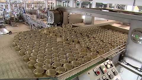 Manual de- palletiser for empty can feed