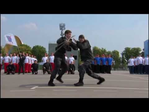 Выступление Клуба полицейских единоборств 'Тайпан' на спортивном празднике московской полиции