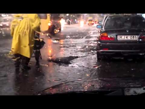 როგორ აგებენ ნარმანიას თბილისში ასფალტს