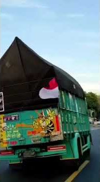 story wa truk oleng terbaru 2021