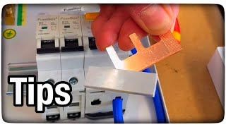 How to Fit a Bus Bar
How to fit a miniature circuit breaker (MCB) to a busbar in a consumer unit (fuse box). In this video I demonstrate how to fit a Fuse Box miniature circuit breaker and then return it to the correct torque setting using a torque screwdriver.
🔔 Subscribe for more free electrical training videos https://youtube.com/c/GSHElectrical?sub_confirmation=1
🔵Would You Replace This Consumer Unit? 🔵
https://youtu.be/9prOIdhMncQ
🕐 Time Stamps - Cut to the action 🕕
00:00 - How to fit a busbar
0014 - Main switch is an RCCB
00:37 - Type AC
01:08 - Type B MCBs
01:37 - Guidance NOT a rule
01:58 - How to remove an MCB
02:31 - Its a BUS BAR
02:55 - Larger end
03:16 - Cage clamp
03:44 - Fitting the bus bar
04:20 - Incoming line
04:58 - Incoming neutral
05:31 - Torque screwdriver
Videos are training aids for City and Guilds (C and G) and EAL courses Level 1, 2, 3 plus AM2, AM2S and AM2E.
You can follow me day by day on Facebook, Instagram, Twitter and TikTok lookout for GSH Electrical”.
▶️ FACEBOOK https://www.facebook.com/gshelectrical/
▶️ INSTAGRAM https://instagram.com/p/BrIhZmrAYGDTmjMdb9lUNQodMevqsbDDki3qpQ0/
▶️ TWITTER https://mobile.twitter.com/gsh_electrical
▶️ TikTok https://vm.tiktok.com/ZMRBLFdhe/
#GSHElectrical #Electricaltrainingvideos #consumerunit #fusebox #electricalwiring How to Fit a Bus Bar