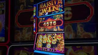 First spin triggering free spins &amp; major jackpot!! 😱 #casino #jackpot #slot #freespins #videoslots