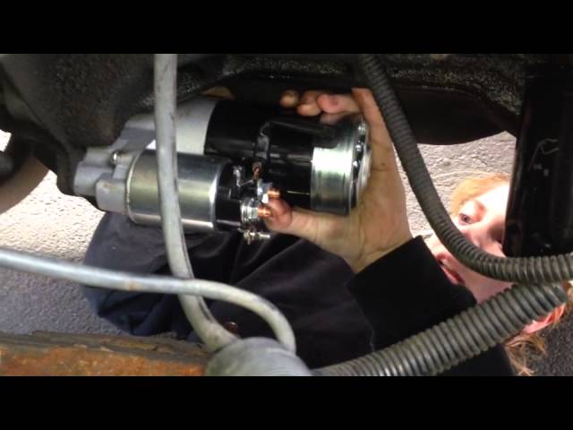 How to change the Starter On a Jeep Wrangler '93 YJ - YouTube