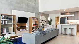 311 Oak St #102 | Presented by Michele Senitzer